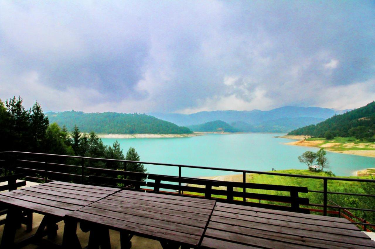 Tara Lake Apartments Jevtici Ngoại thất bức ảnh
