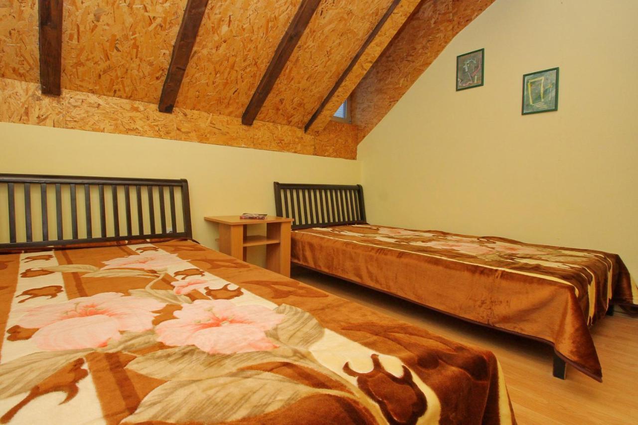Tara Lake Apartments Jevtici Ngoại thất bức ảnh