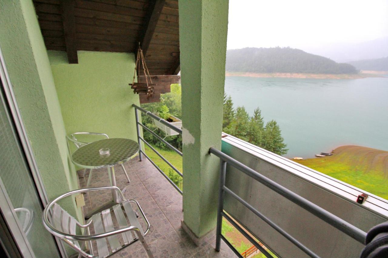 Tara Lake Apartments Jevtici Ngoại thất bức ảnh
